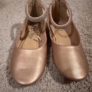 Daisy Fuentes Kids' Shimmering Gold Dress Shoes